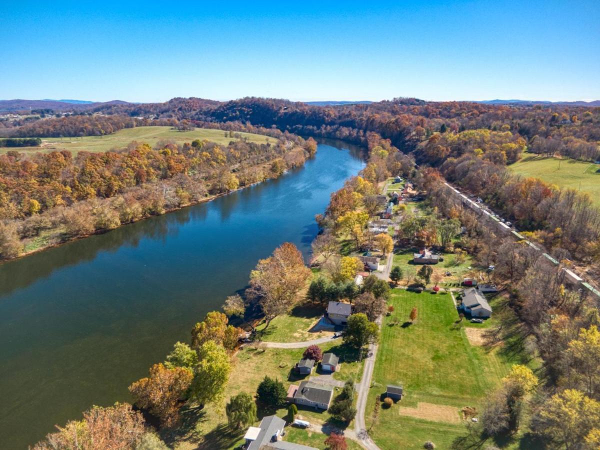 House On The New River, 3Br, 20 Minutes From Vt Radford Exteriör bild