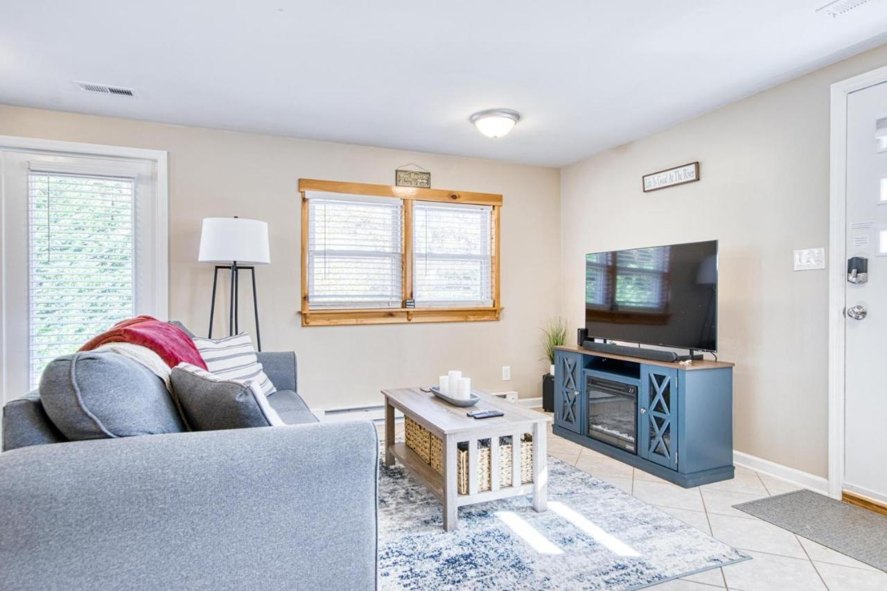 House On The New River, 3Br, 20 Minutes From Vt Radford Exteriör bild